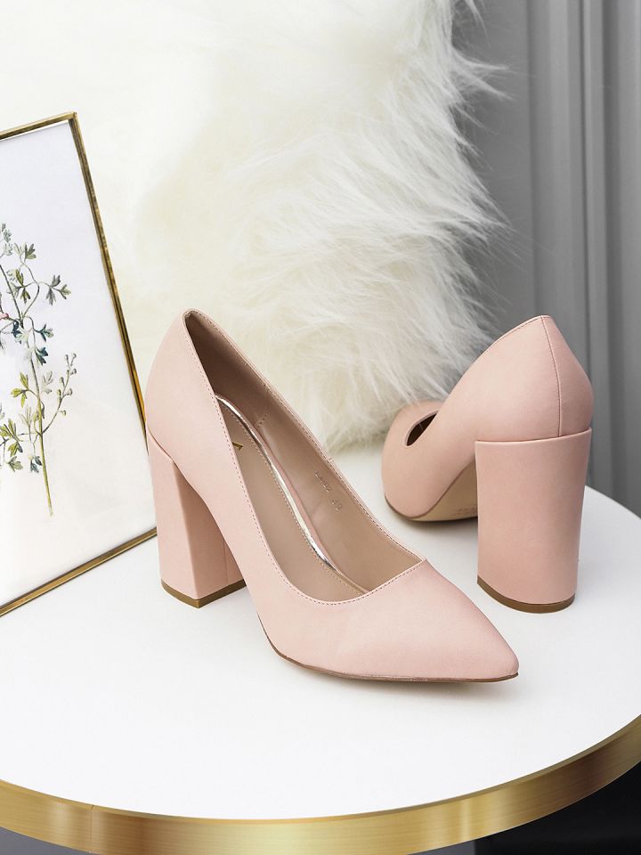 Nude block heel sale pumps