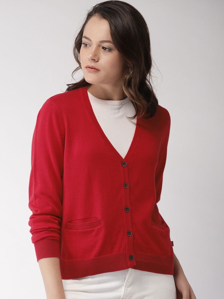 levi's red sweater