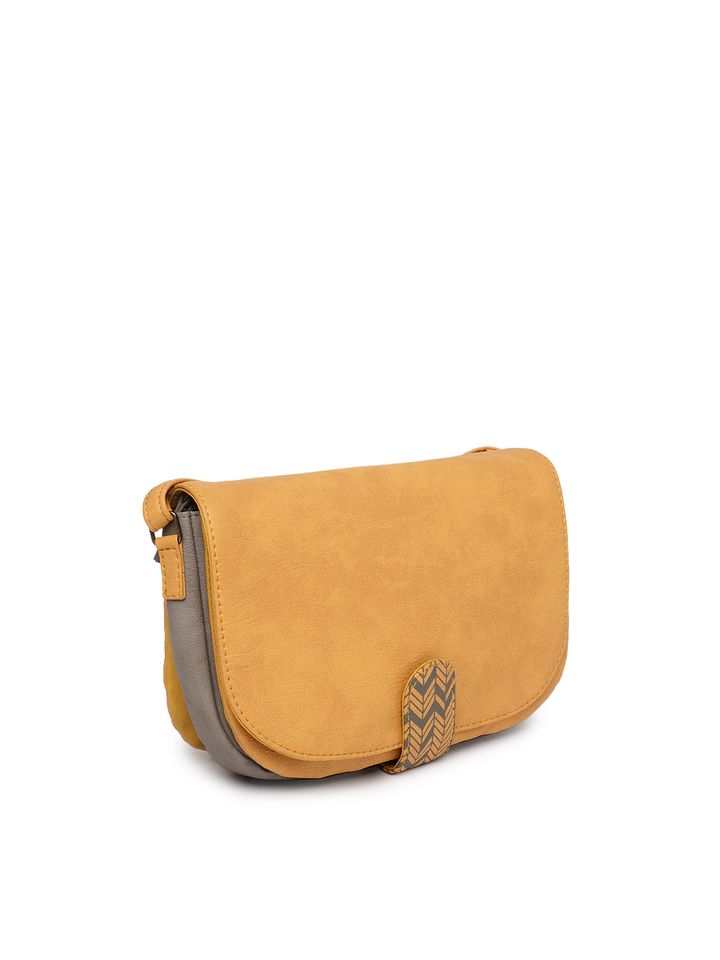 baggit mustard sling bag