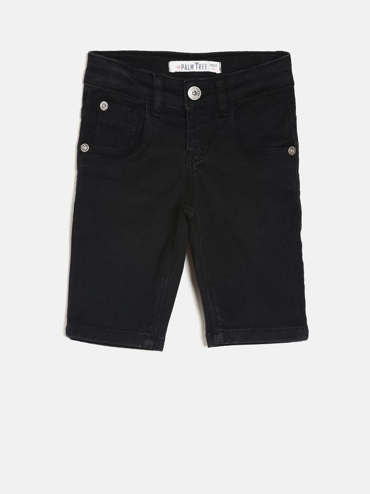 black denim capris