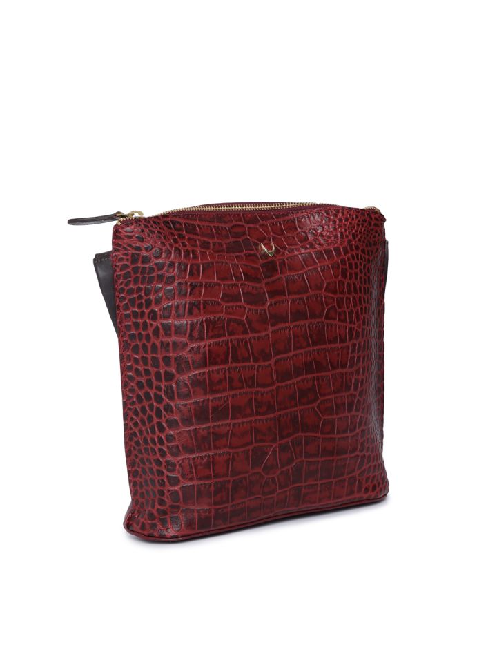 Myntra online hidesign bags