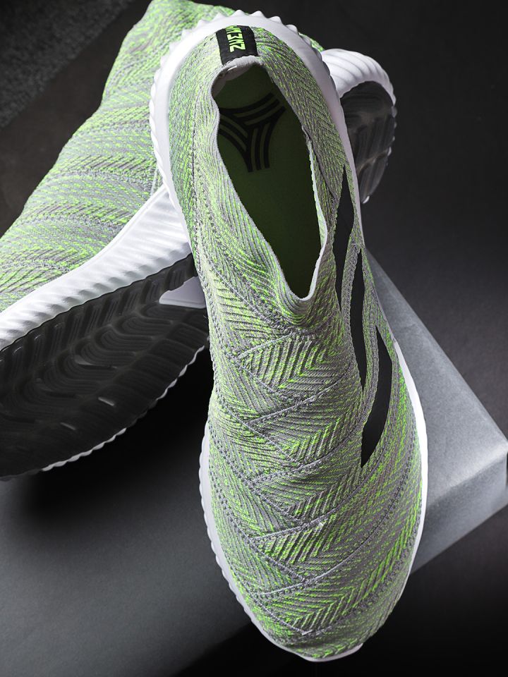 Nemeziz 18.1 grey top