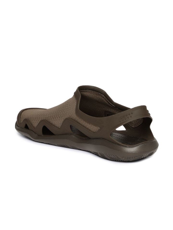Crocs online slippers myntra