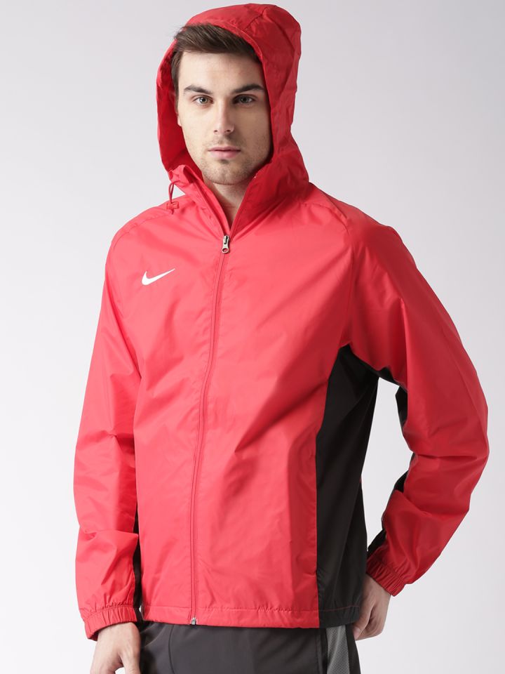 Red nike 2024 windbreaker mens