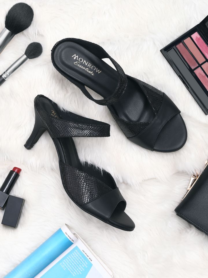 Monrow sandals online