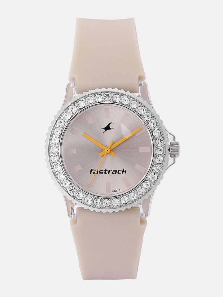 Buy Fastrack Women Silver Toned Analogue Watch NK9827PP15 OR2