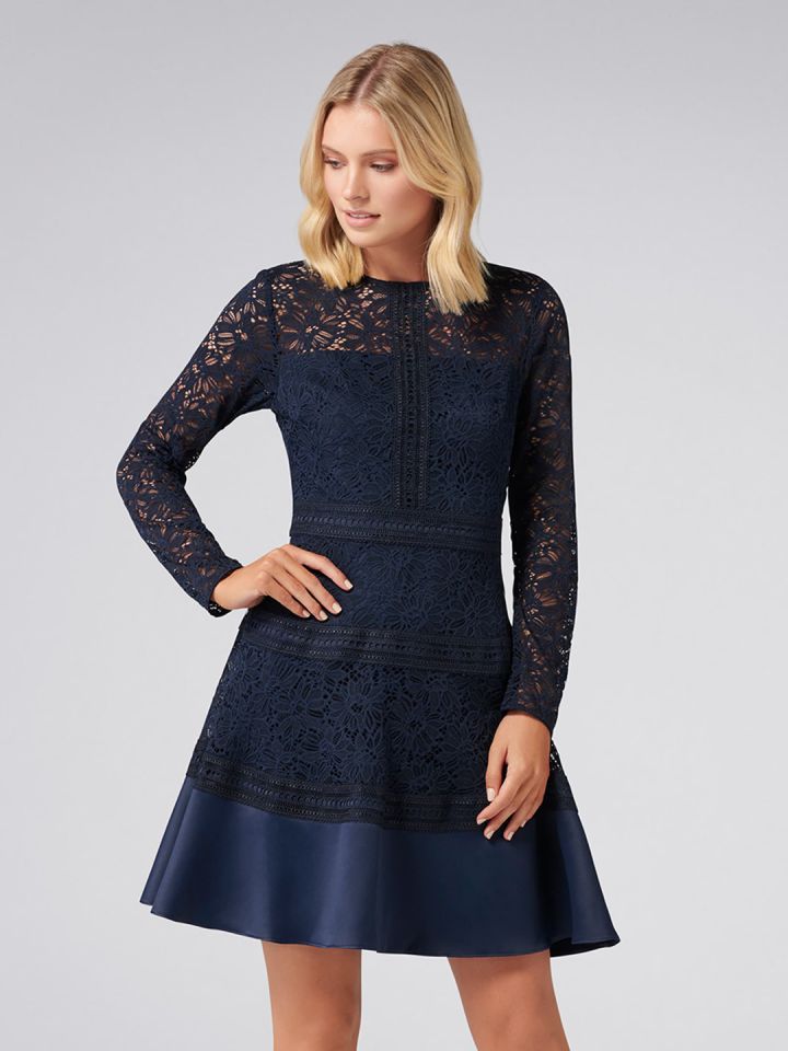 Forever new sale navy lace dress