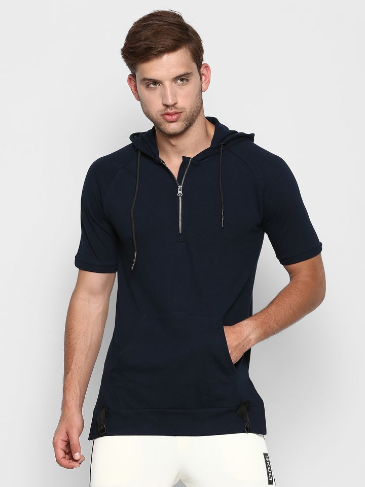 SKULT by Shahid Kapoor Men Navy Blue Solid Hood T shirt