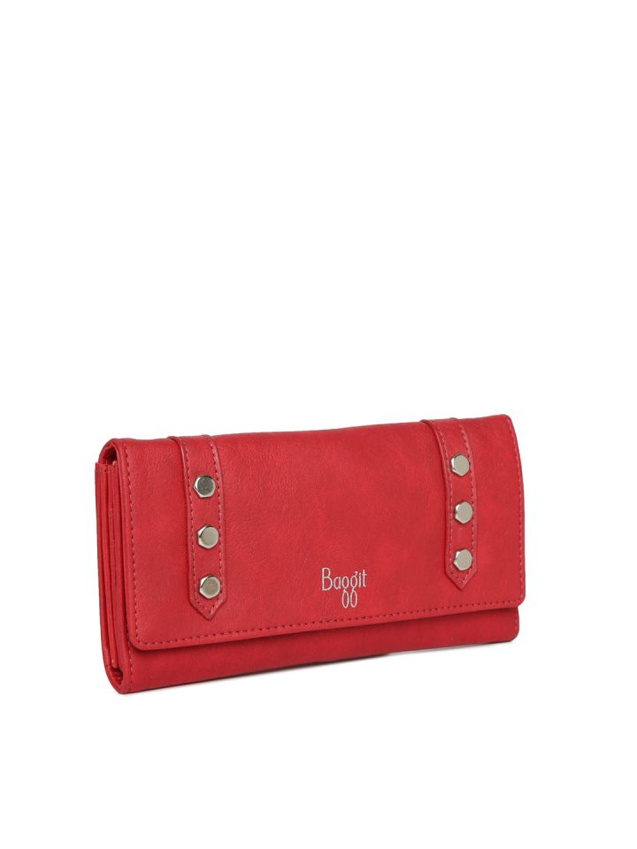 Myntra baggit wallets