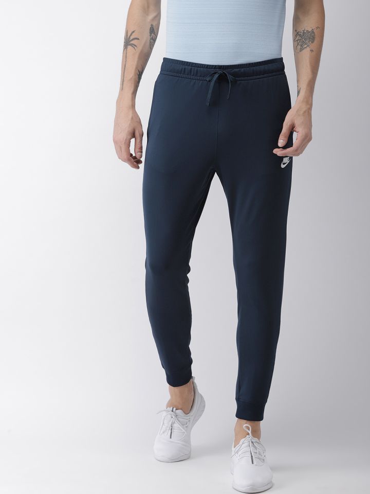 Nike slim cheap fit joggers mens