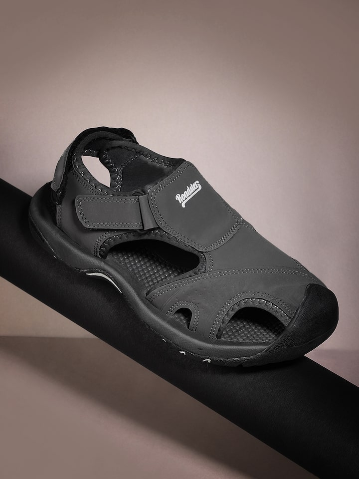 Buy Roadster Roadster Men Black Solid Shoe-Style Sandals at Redfynd