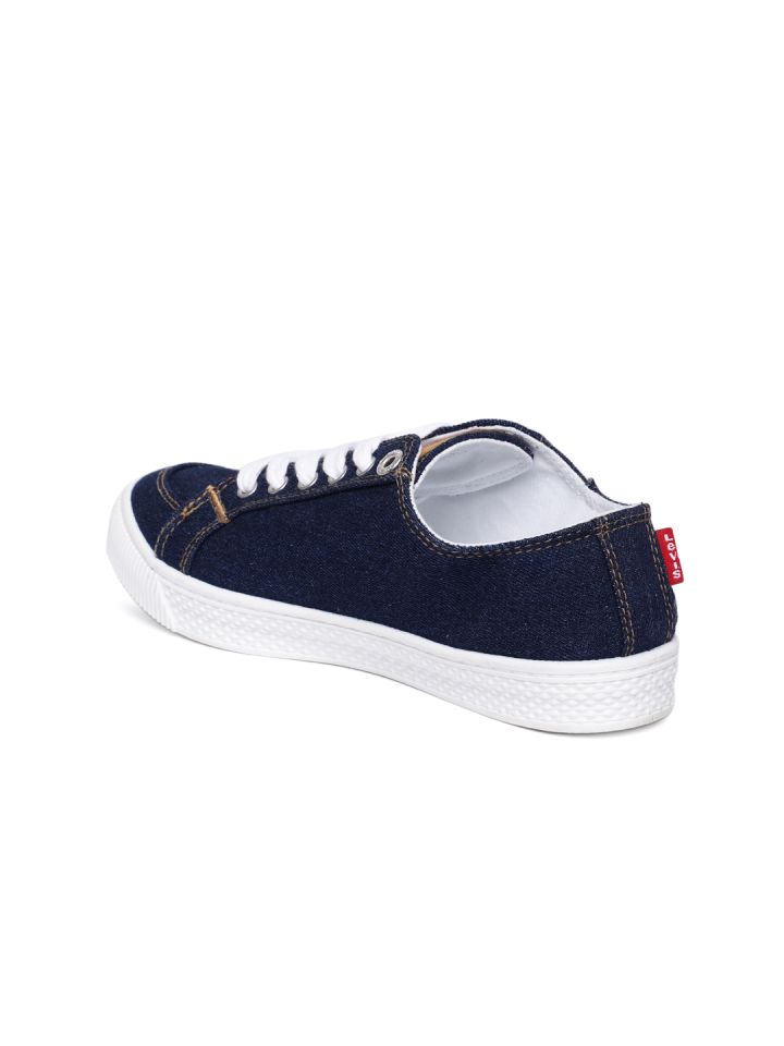 levis womens sneakers