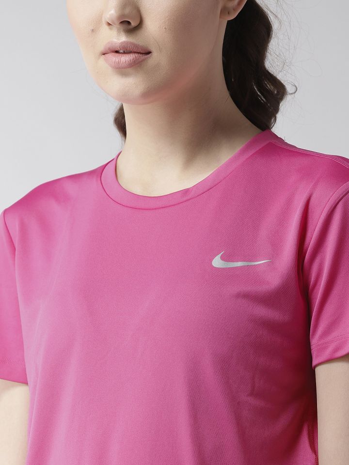 Pink nike running top discount