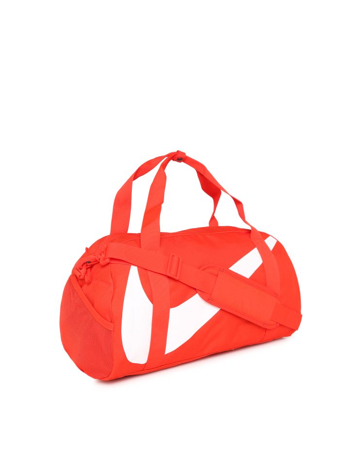 Orange nike duffel deals bag