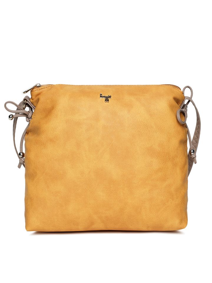 baggit yellow sling bag