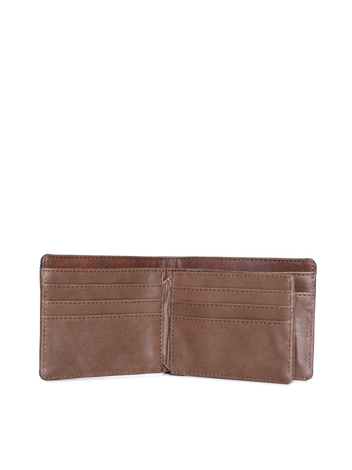 Baggit Wallets : Buy Baggit Gote Brown 2 Fold Wallet Online