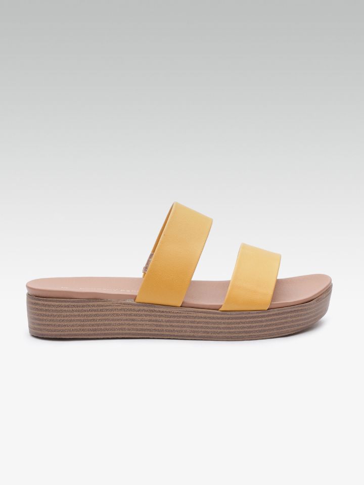 Dorothy perkins yellow sandals top
