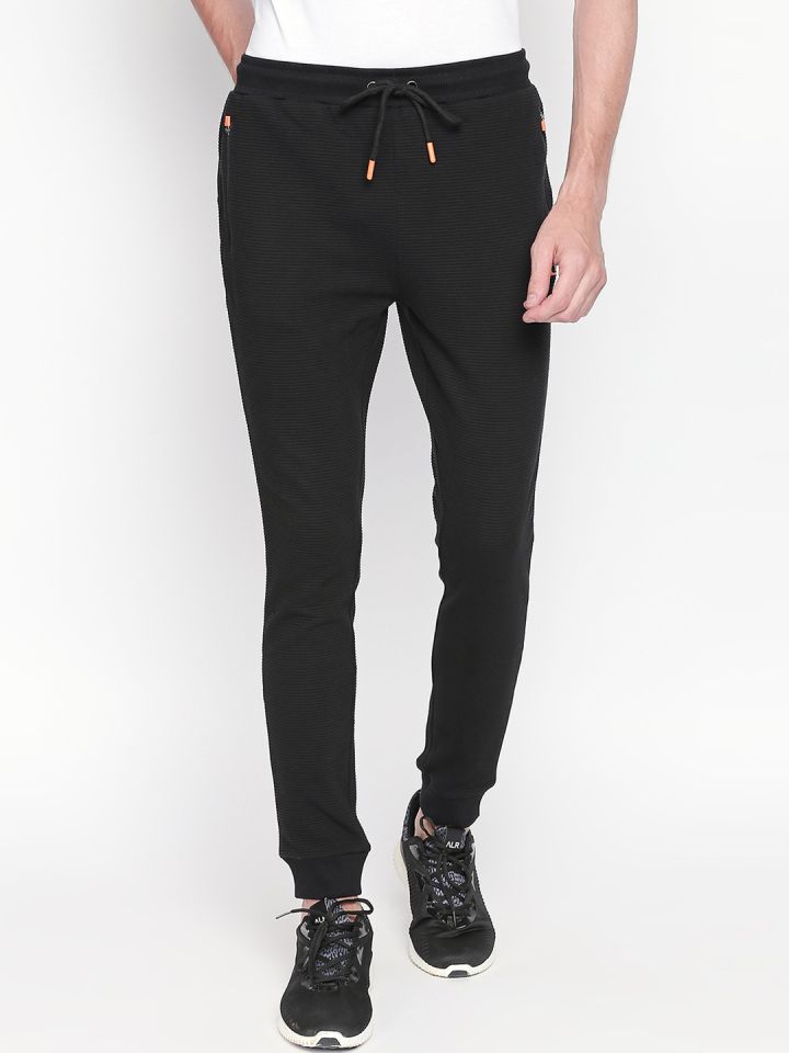 Pantaloons joggers top
