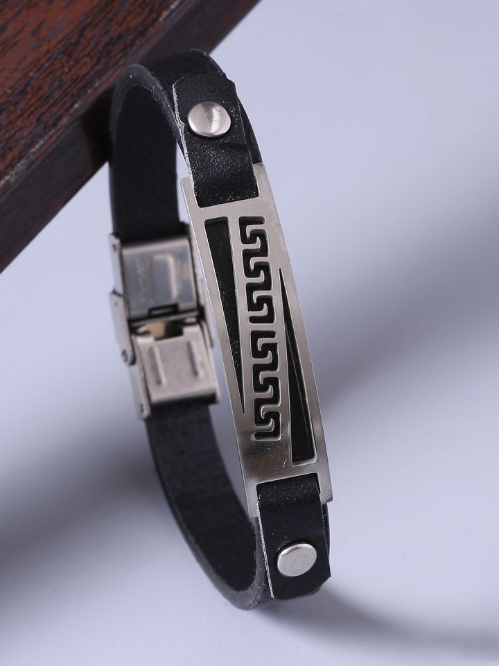 Dare online voylla bracelets