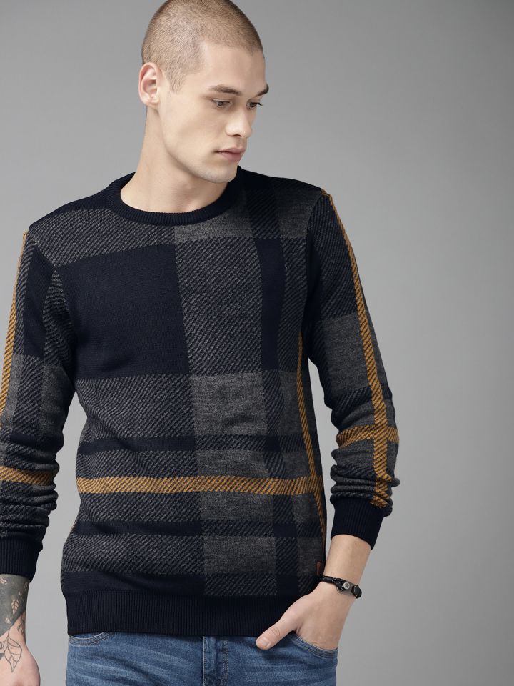 Roadster clearance sweater myntra