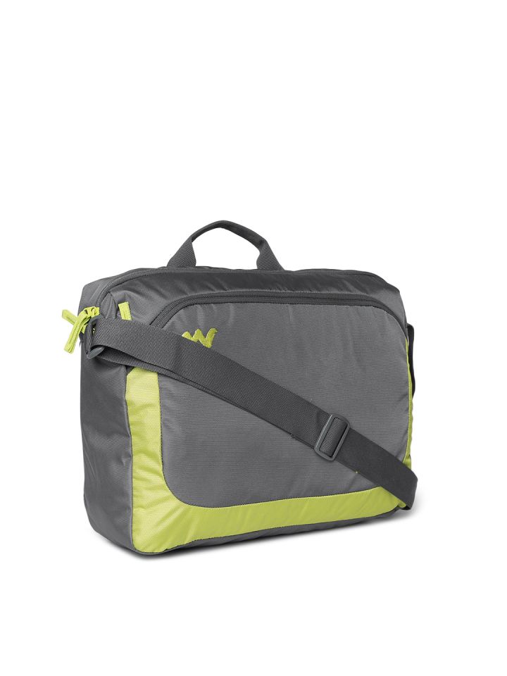 Wildcraft messenger bags myntra best sale