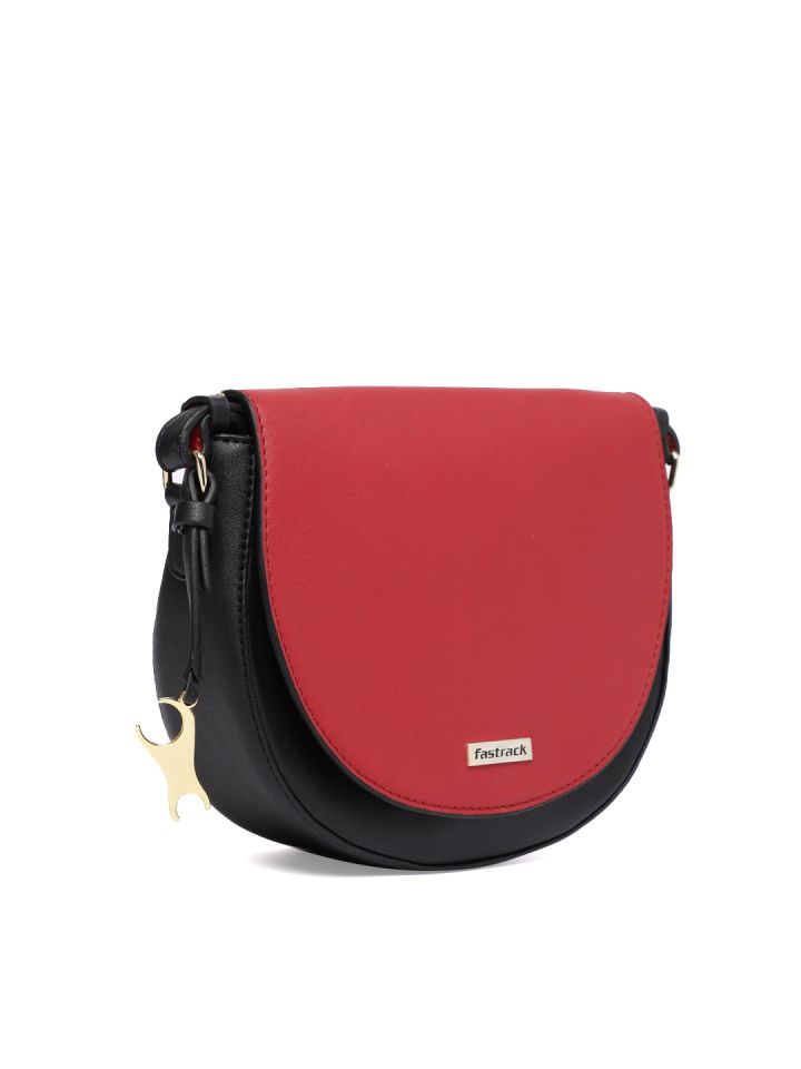 Fastrack sling bag hotsell myntra