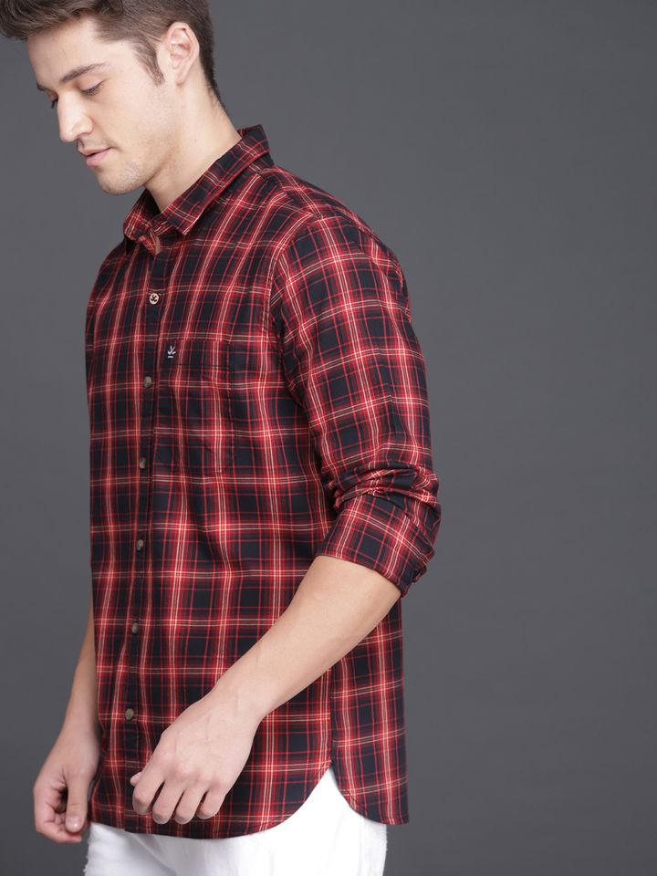 Buy WROGN Men Red \u0026 Black Slim Fit 