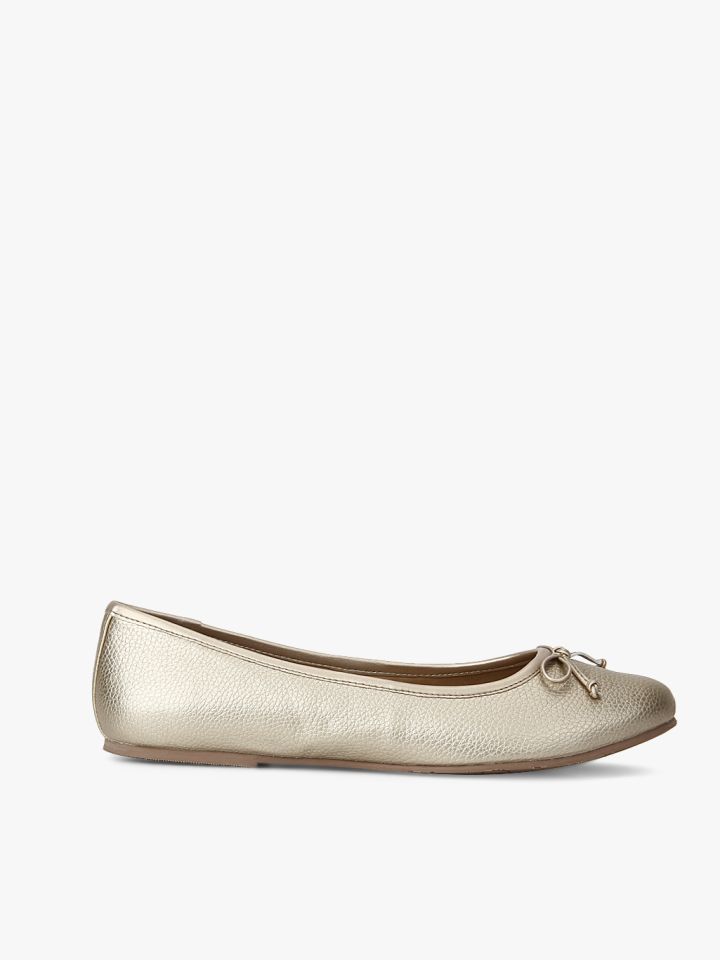 Buy Golden Belly Shoes - Flats for 