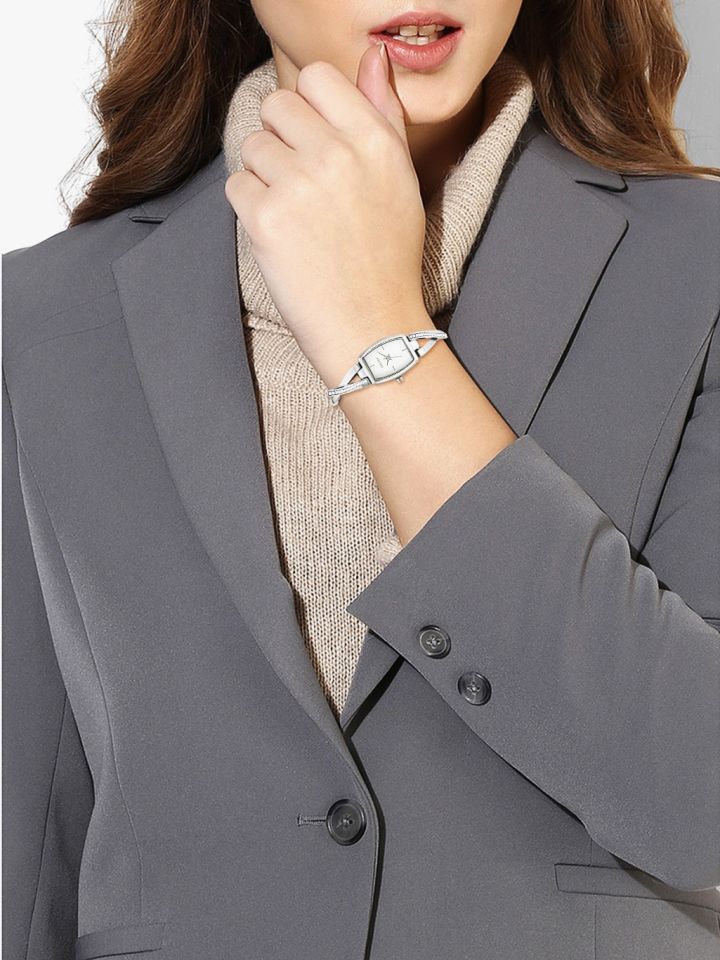 Dkny ny2252 2025