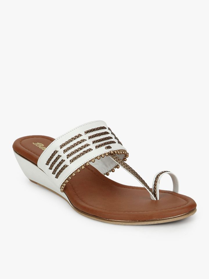 Kolhapuri sales wedges myntra
