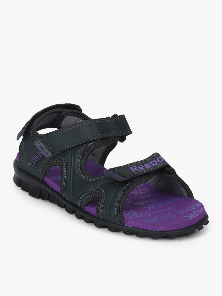 myntra floaters