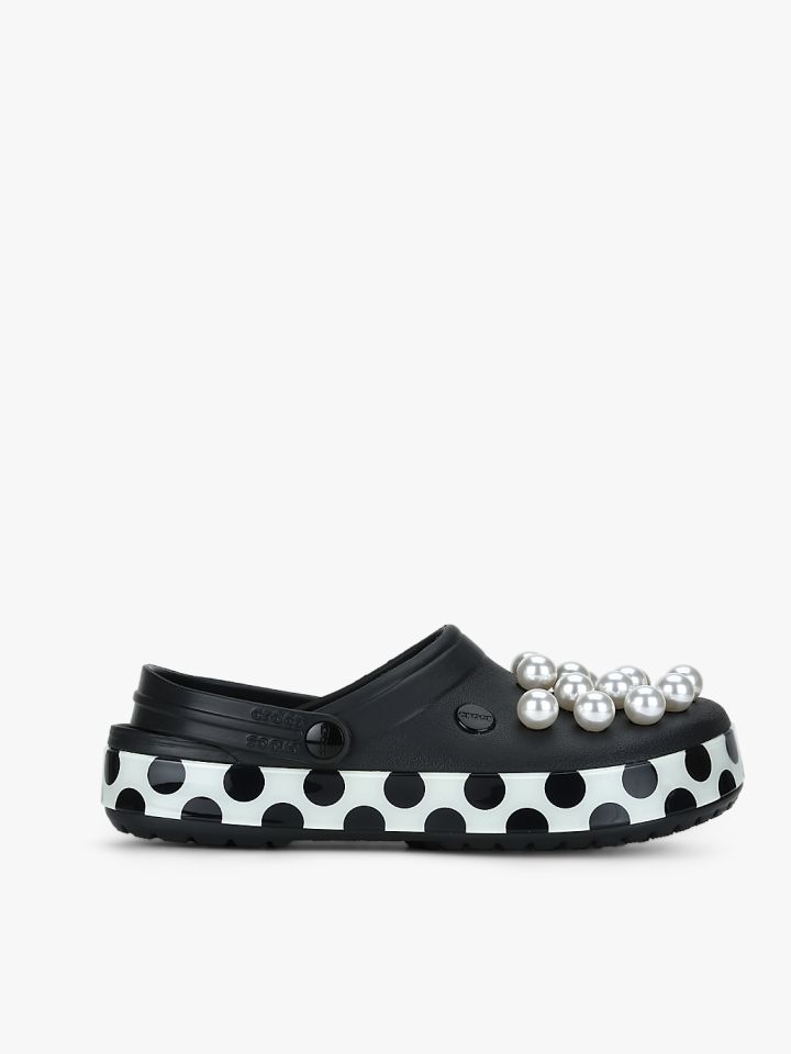 Classic timeless top clash pearls clog