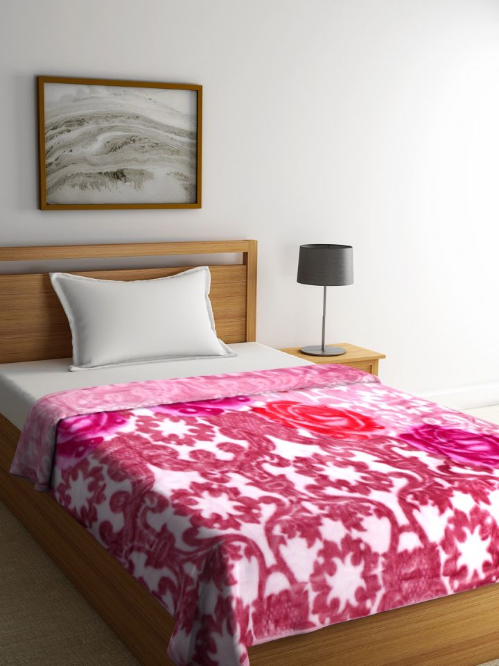 Bombay dyeing blanket online for heavy winter