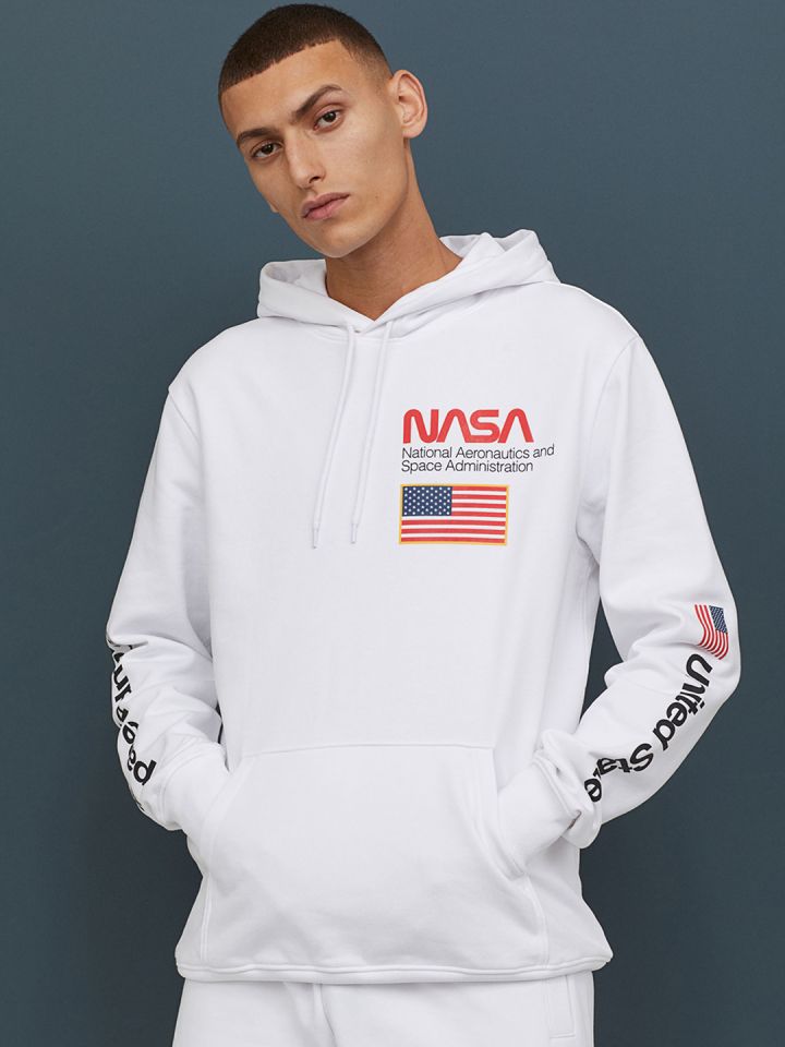 hoodies for men on myntra