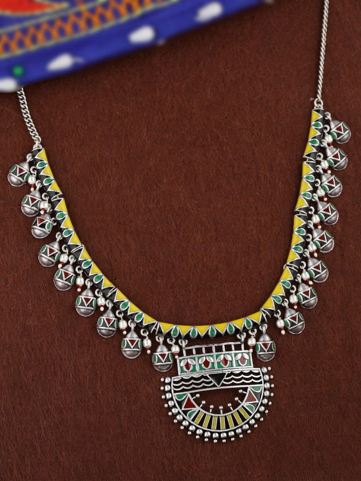 studio voylla necklace