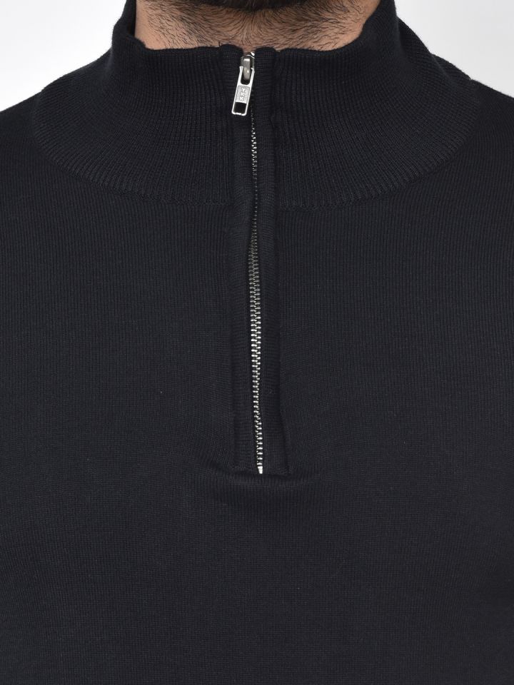 ARMISTO Men Black Solid Half Zipper Sweater