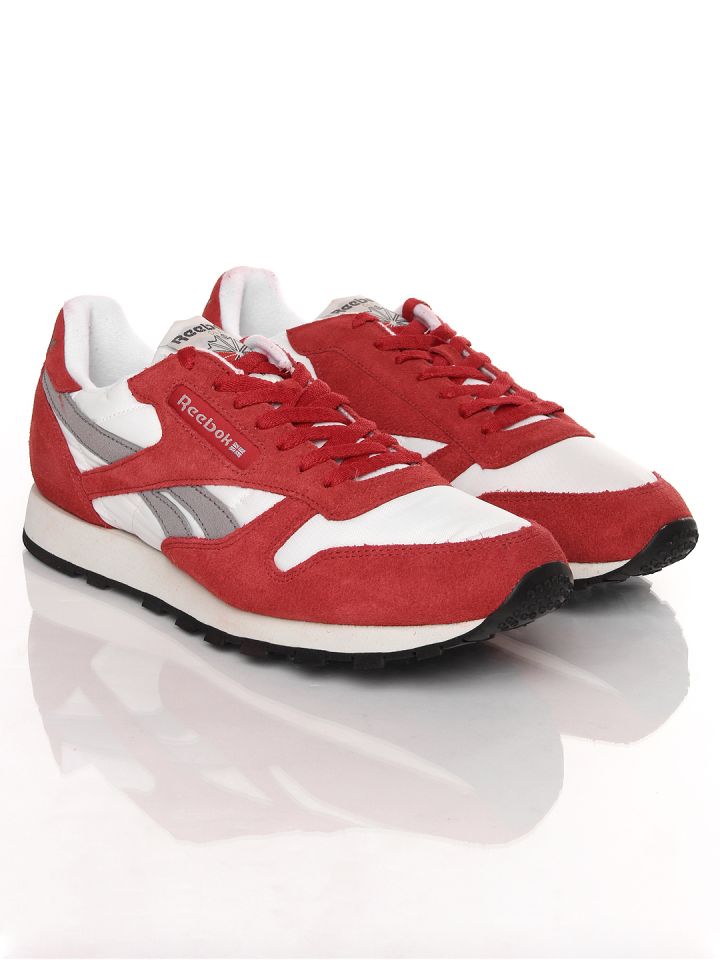 Red reebok sale classics mens