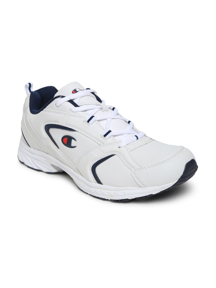 Champion store sneakers wit