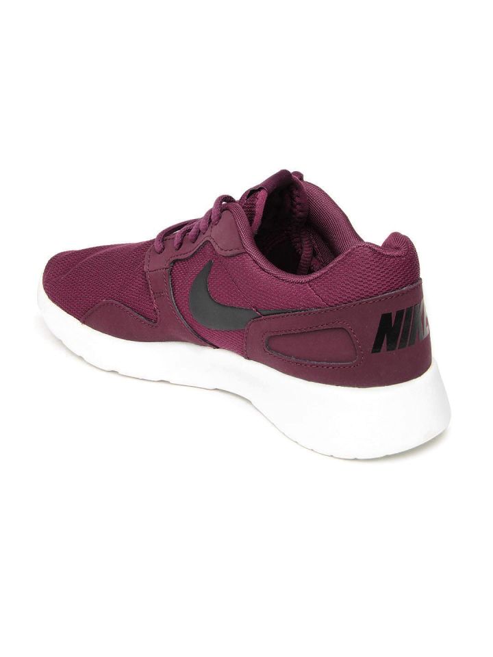Wine color nike best sale shoes