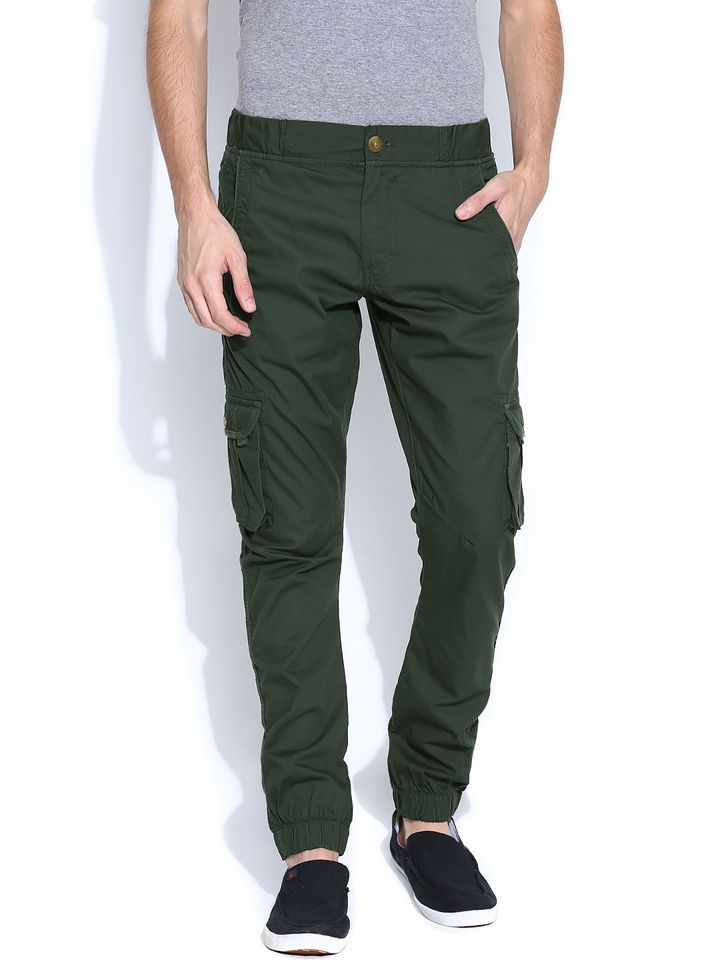 Men Olive Green Slim Fit Cargo Trousers 