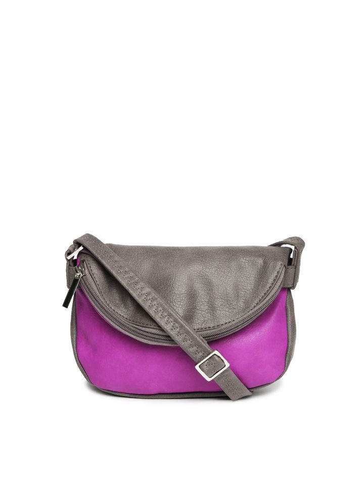 Myntra top baggit bags