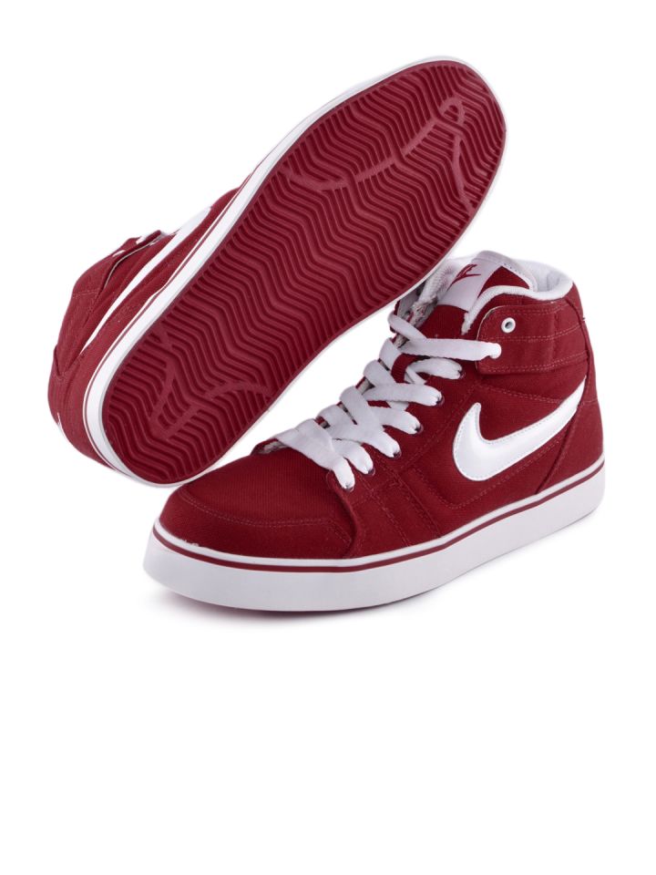 nike liteforce iii myntra