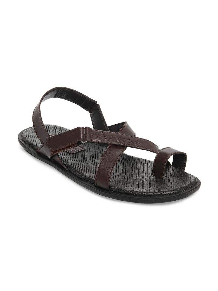 Studio sandals store