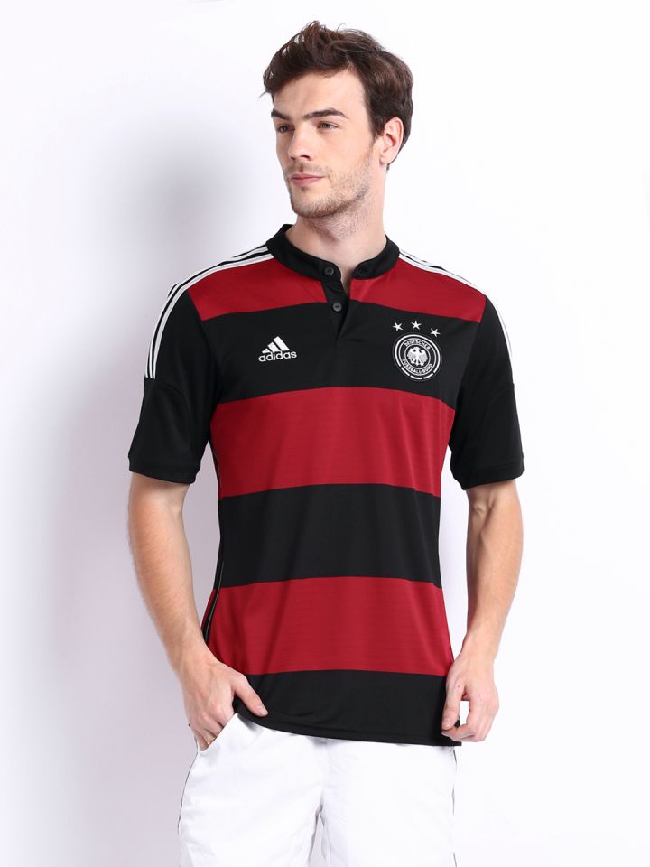ademen Geldschieter Rustiek Buy ADIDAS Men Red & Black Germany Away Football Jersey - Tshirts for Men  250449 | Myntra
