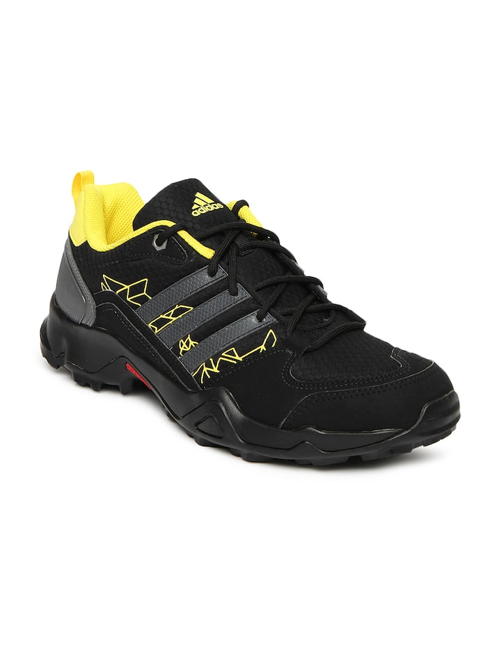 ADIDAS Men Black Zetroi Sports Shoes 