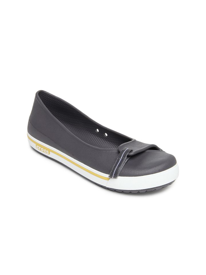 Crocs for women myntra on sale