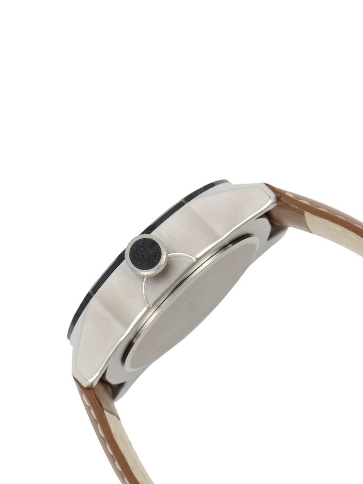 Buy Fastrack Men Silver Toned Dial Watch 3099SL01 Watches for