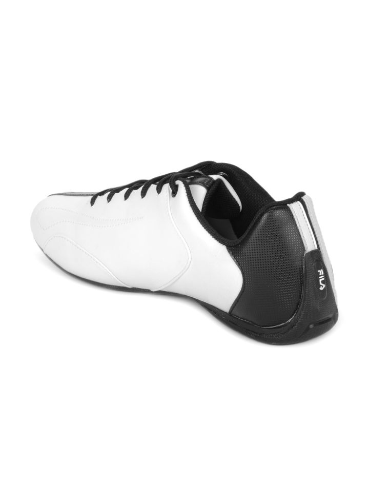 Fila desmo discount ii sneakers