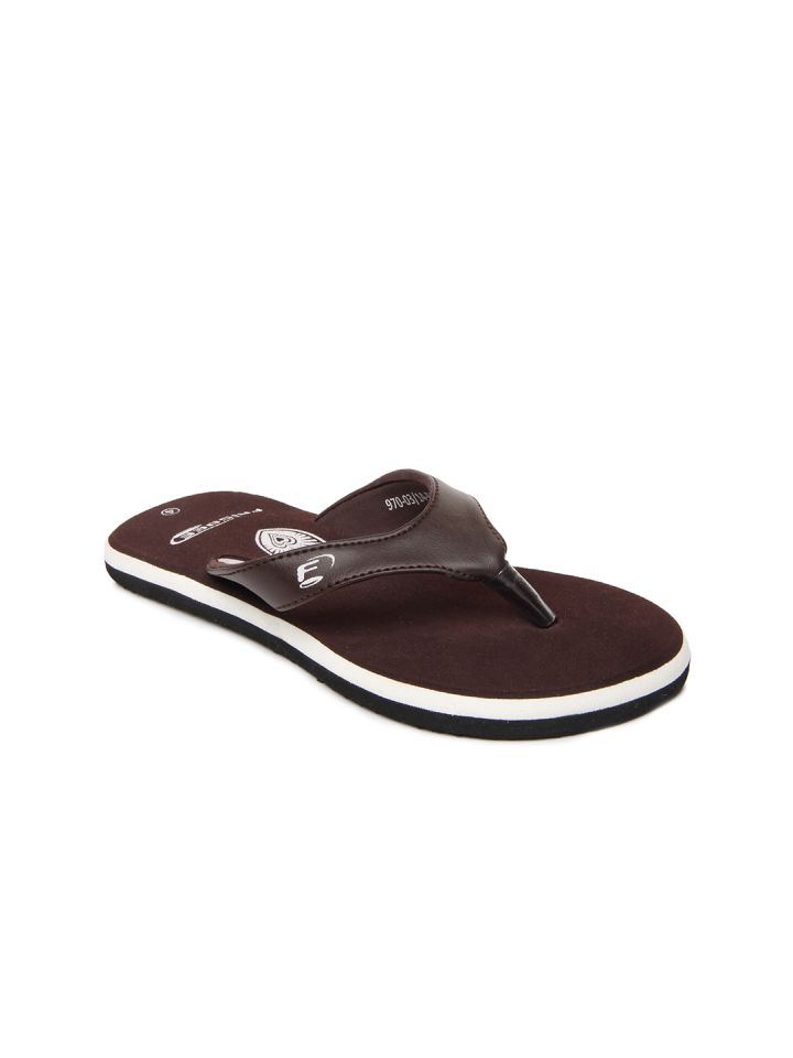 Frisbee flip flops store