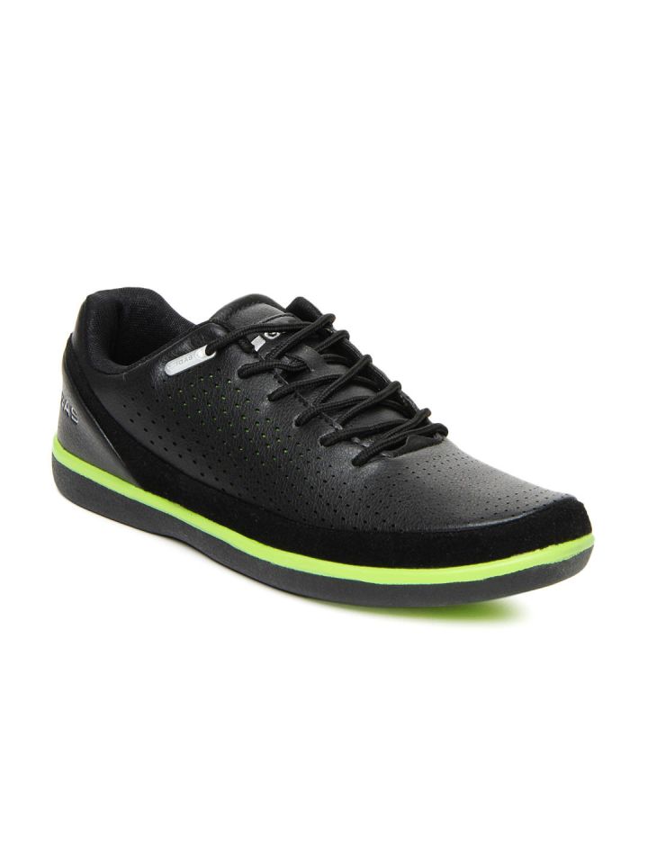 Gas shoes clearance myntra